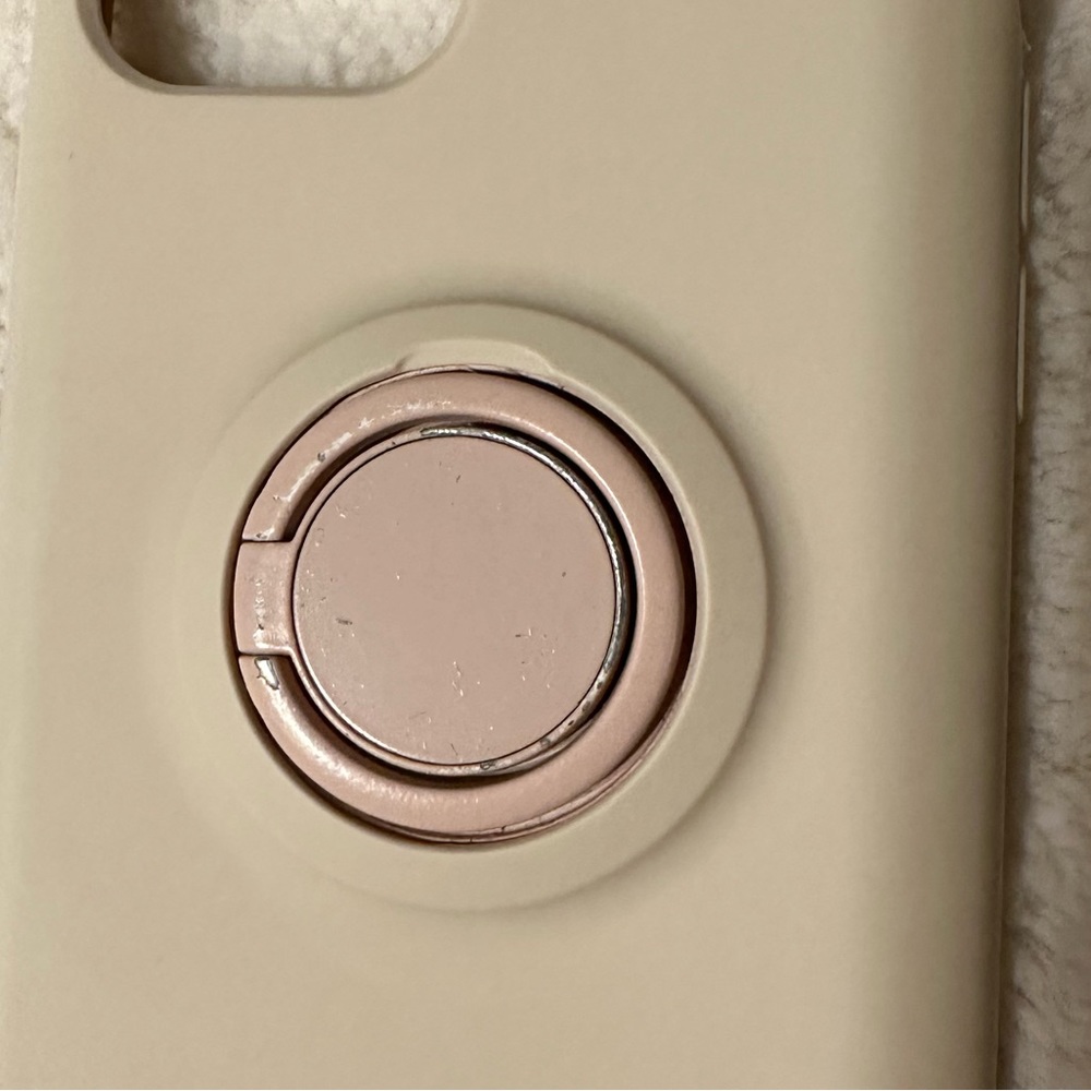 iPhone 11 Pro ring case - Picture 2 of 3